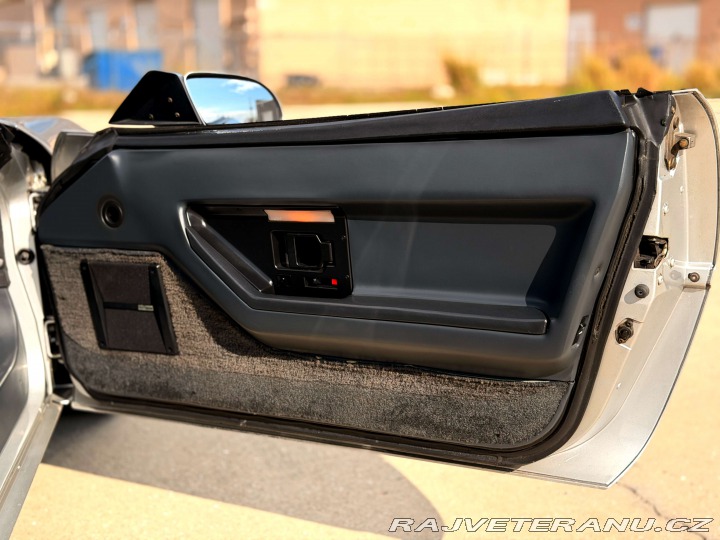 Chevrolet Corvette L98 | Manuál | 23 542 mil 1986