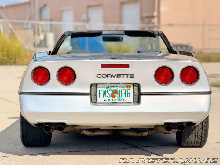 Chevrolet Corvette L98 | Manuál | 23 542 mil 1986