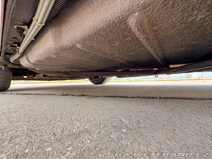 Chevrolet Corvette L98 | Manuál | 23 542 mil 1986