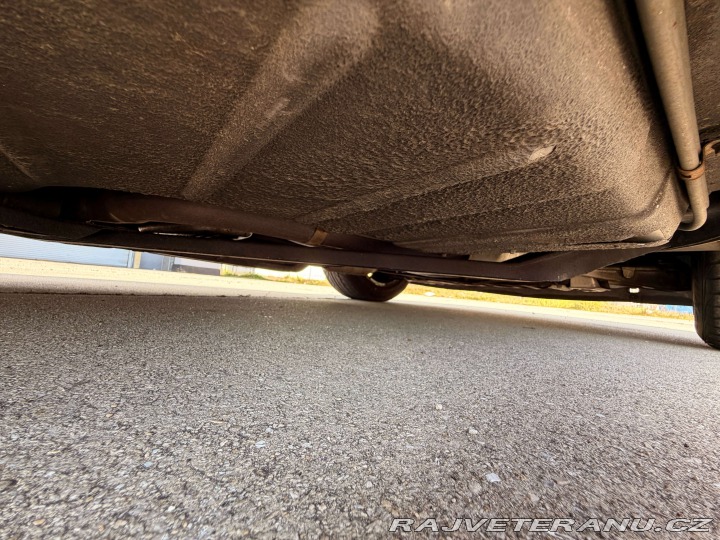 Chevrolet Corvette L98 | Manuál | 23 542 mil 1986