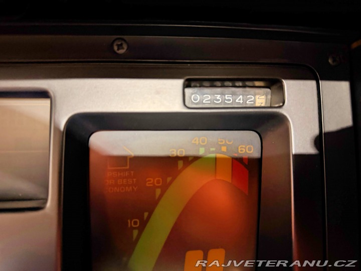 Chevrolet Corvette L98 | Manuál | 23 542 mil 1986