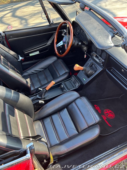 Alfa Romeo Spider 115 1986