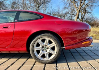 Jaguar XK8 X100 1997