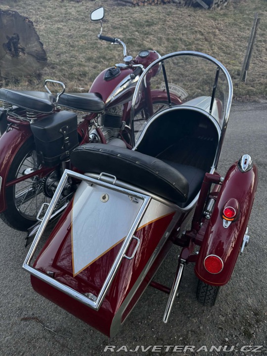 Jawa 250 Perak sidecar TUMA 1951