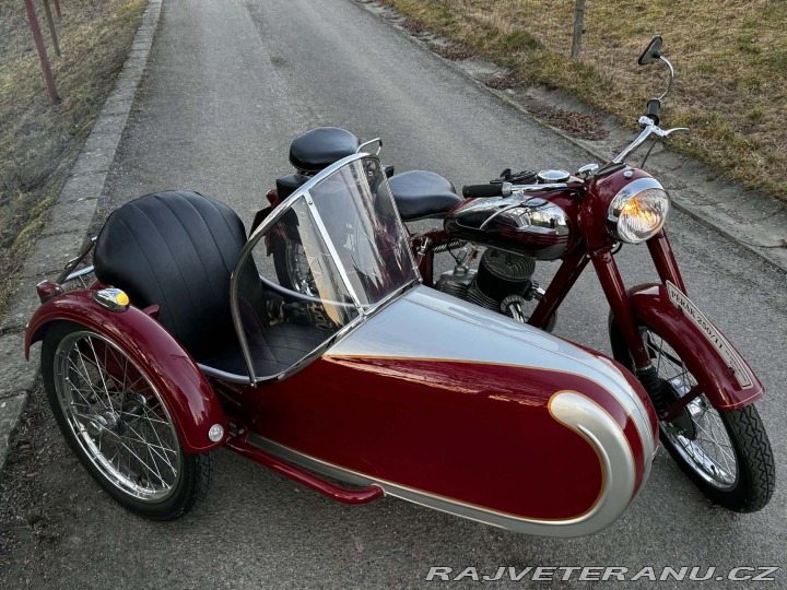 Jawa 250 Perak sidecar TUMA 1951