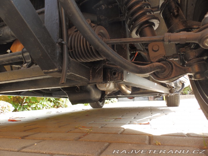 Ostatní značky Ostatní modely Dutton Melos 1983