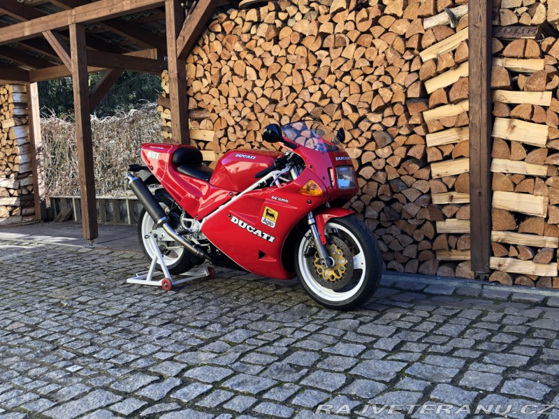 Ducati 851 