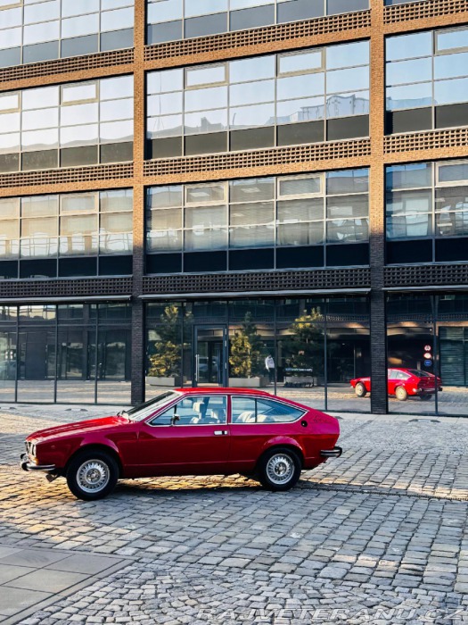 Alfa Romeo Alfetta GTV 2000