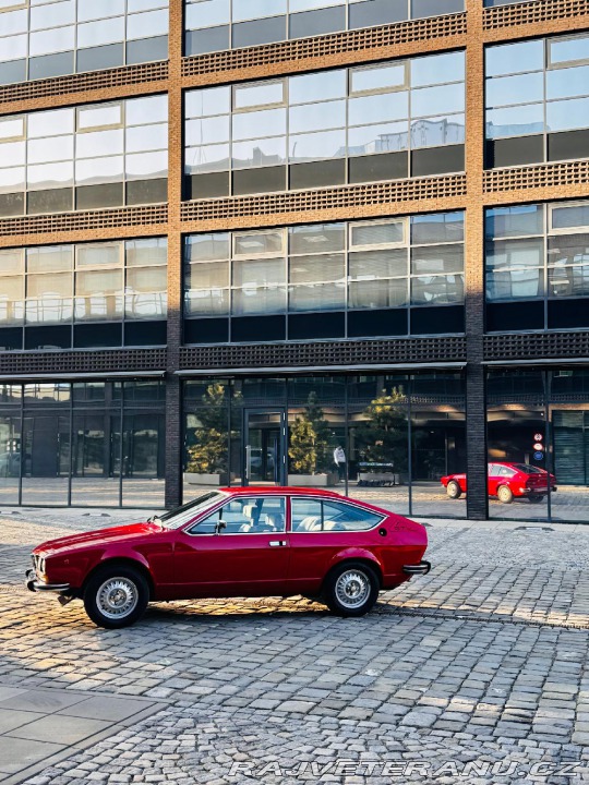 Alfa Romeo Alfetta GTV 2000 1976