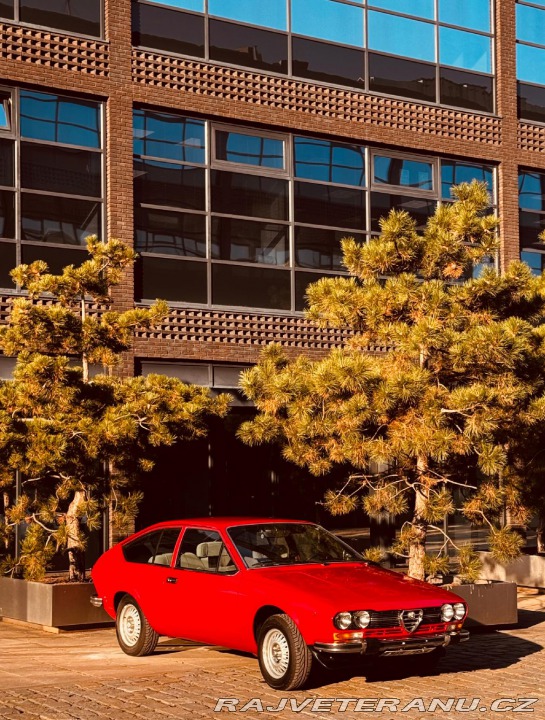 Alfa Romeo Alfetta GTV 2000 1976