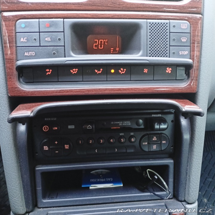 Renault Laguna 1,8 RXT 16V 88kW 1999