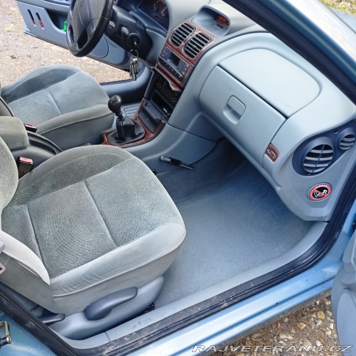 Renault Laguna 1,8 RXT 16V 88kW 1999