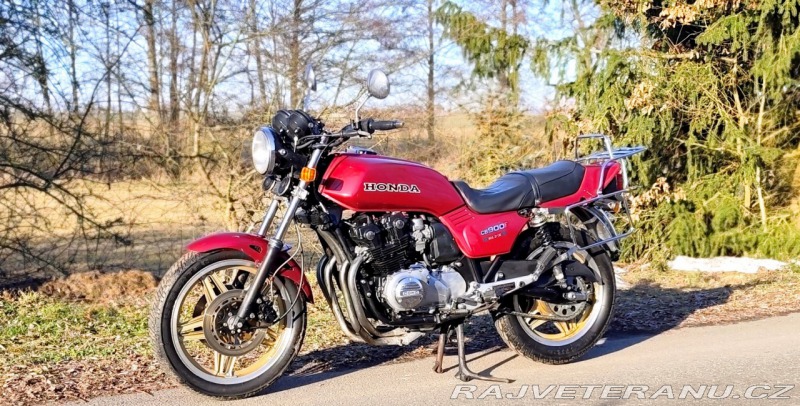 Honda CB 900 F Bol d'Or