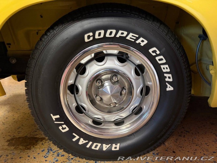 Plymouth Road Runner Superbird 1970