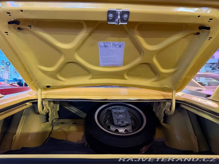 Plymouth Road Runner Superbird 1970