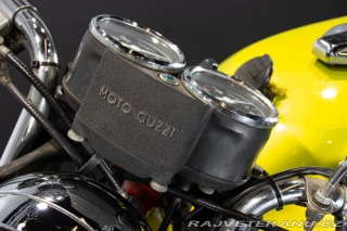 Moto Guzzi V7 SPORT TELAIO ROSSO 1972