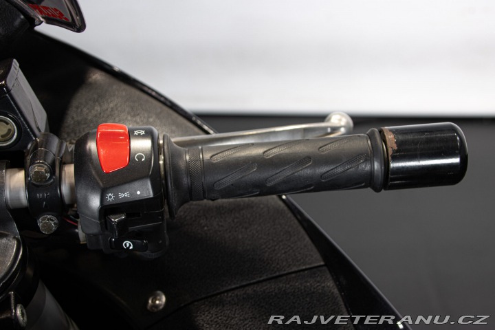 Suzuki GSX HAYABUSA GSX 1300 R 1999