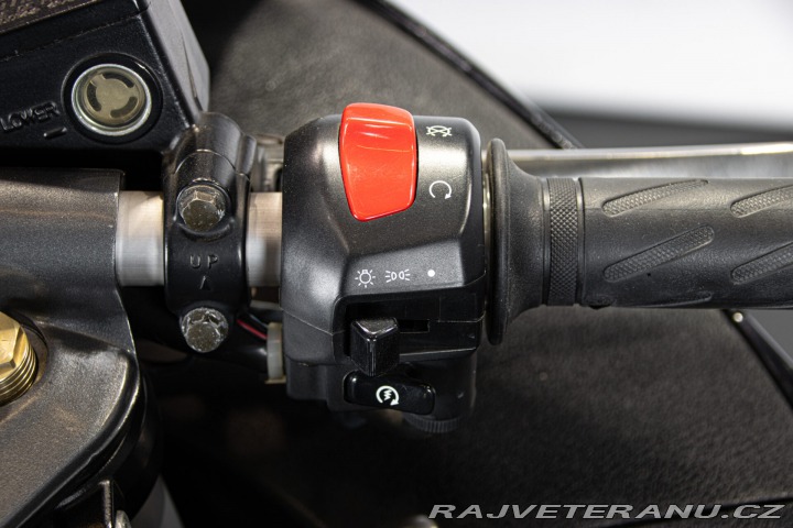 Suzuki GSX HAYABUSA GSX 1300 R 1999