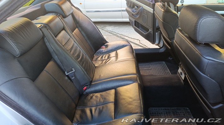 BMW 7 740 iL E38 2000