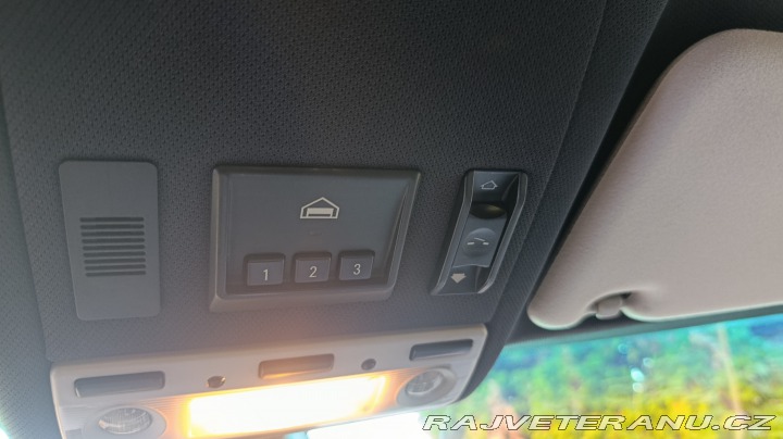 BMW 7 740 iL E38 2000