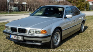 BMW 7 740 iL E38 2000