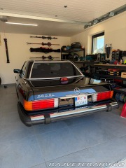 Mercedes-Benz SL 560 1982