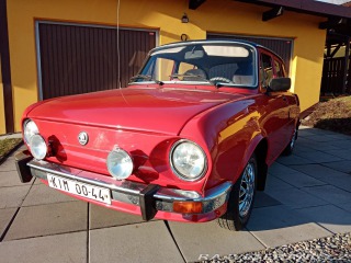 Škoda 100 