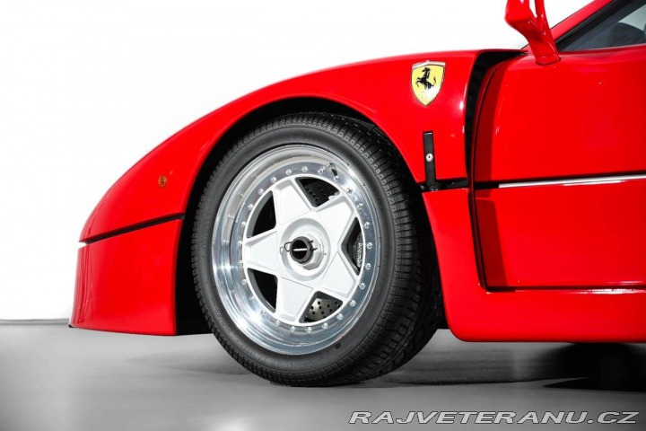 Ferrari F40  1989