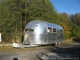 Ostatní značky Ostatní modely Airstream Liner 1947 1947