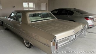 Cadillac DeVille Sedan 1965