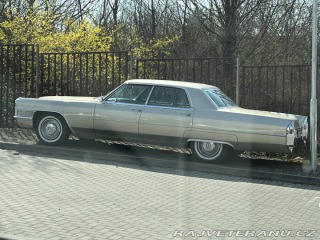 Cadillac DeVille Sedan 1965