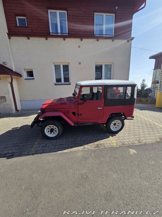 Toyota Land Cruiser BJ 42 1985