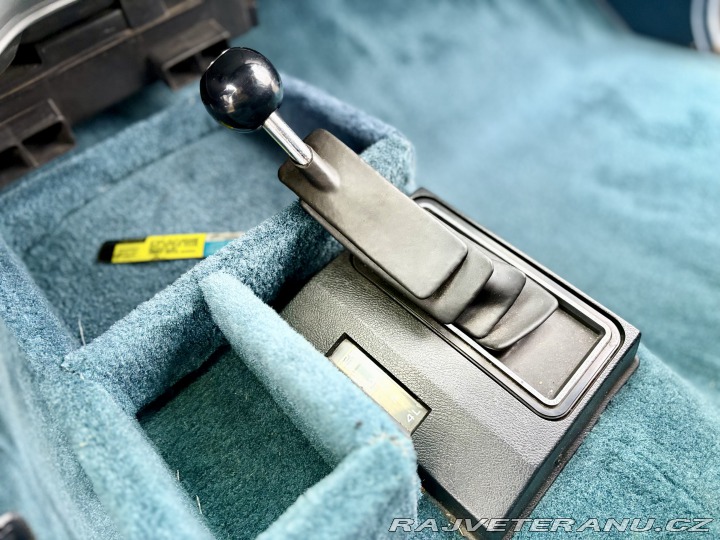 Chevrolet Suburban K1500 1984