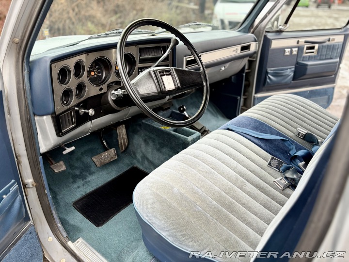 Chevrolet Suburban K1500 1984