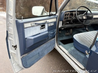 Chevrolet Suburban K1500 1984
