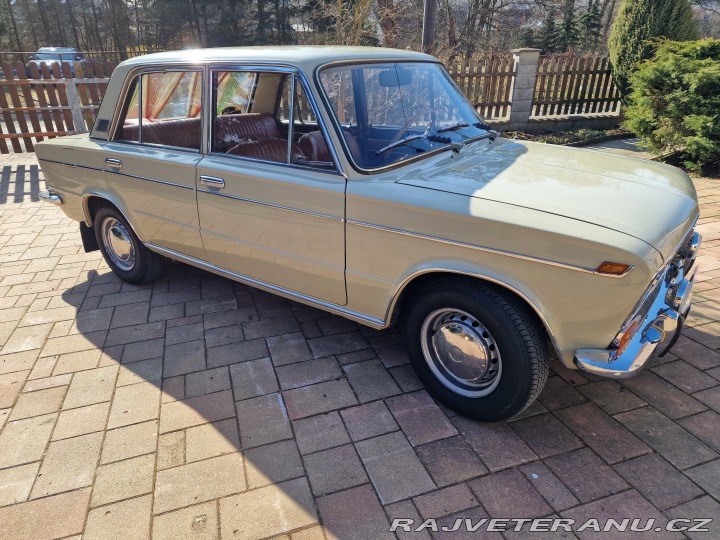 Lada 2103  1975