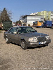Mercedes-Benz 320 w124