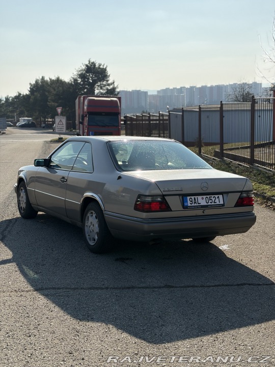 Mercedes-Benz 320 w124 1993