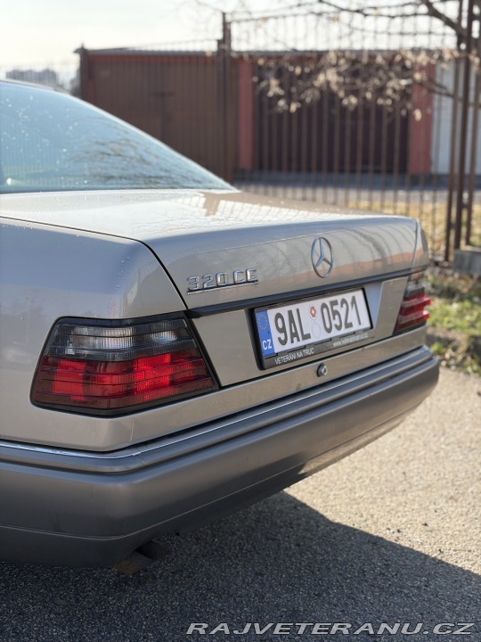 Mercedes-Benz 320 w124 1993