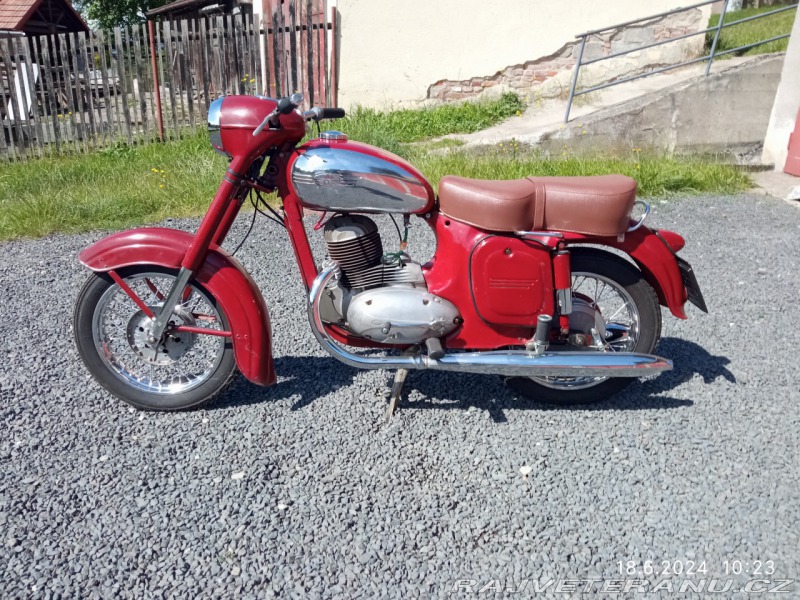 Jawa 250 353