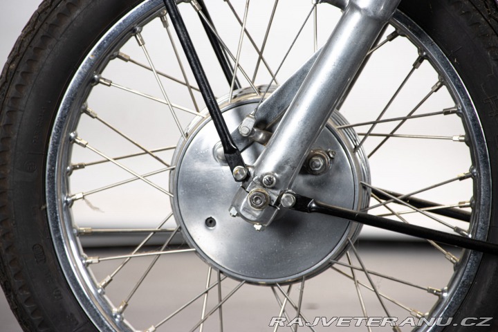 Ostatní značky Ostatní modely Matchless G 12 1963