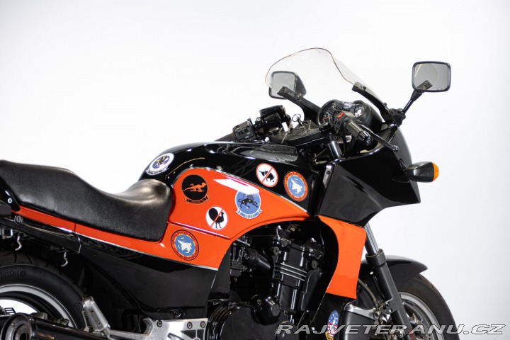 Kawasaki GPZ 900 REPLICA TOP GUN 1984