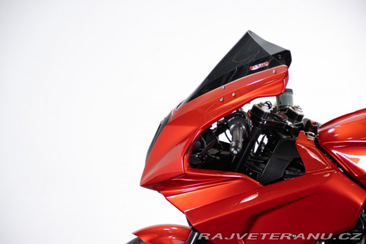 Ostatní značky Ostatní modely V-TWIN 1100 SUPERSPORT 2002