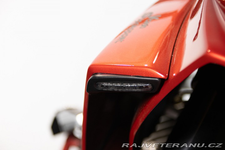 Ostatní značky Ostatní modely V-TWIN 1100 SUPERSPORT 2002