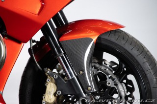 Ostatní značky Ostatní modely V-TWIN 1100 SUPERSPORT 2002