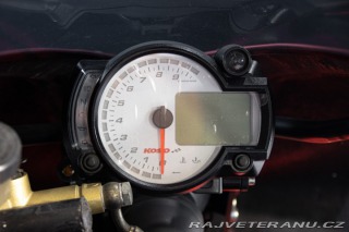 Ostatní značky Ostatní modely V-TWIN 1100 SUPERSPORT 2002