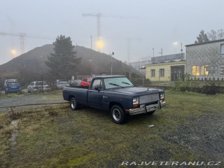 Dodge RAM 150 1985