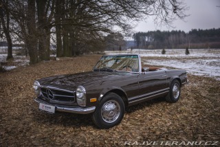 Mercedes-Benz SL 280 Pagoda