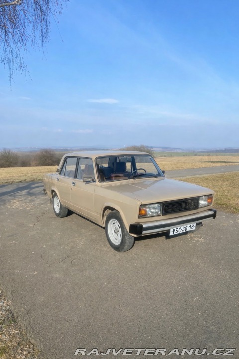Lada 2105  1985