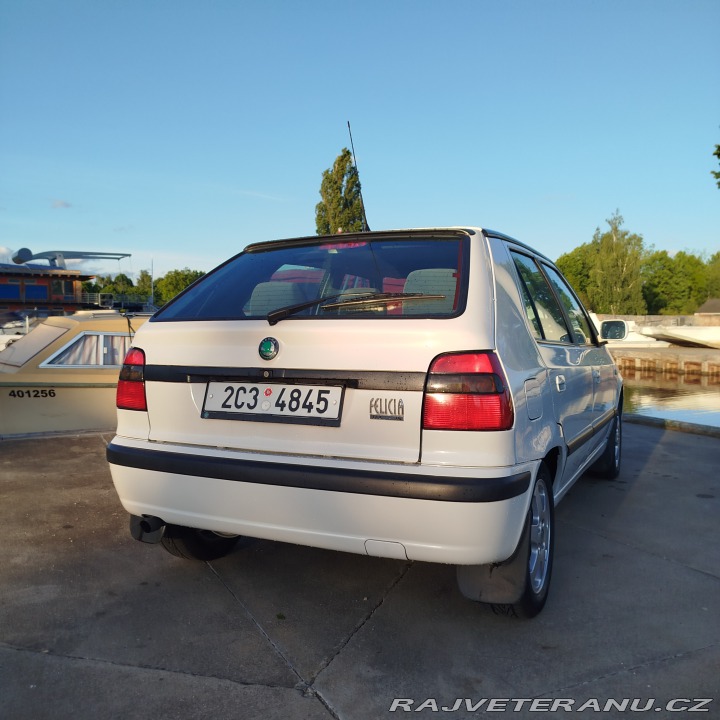 Škoda Felicia 1.6 GLX: Inv. 60000Kč 1998